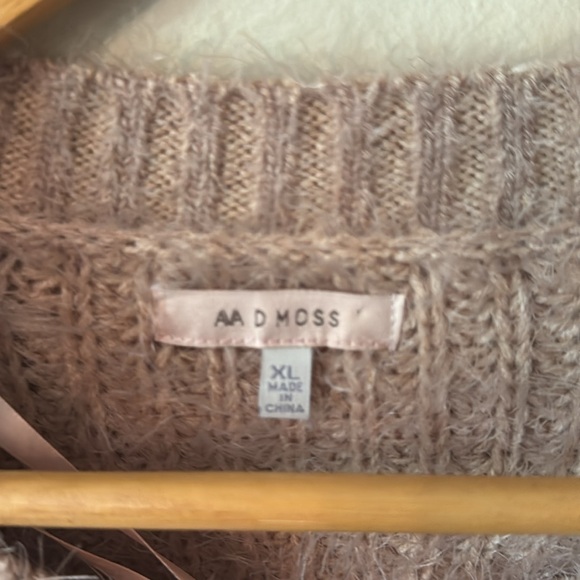 🐷🧸🌤️🌸🌟Cozy Knit Sweater in Soft Beige - Picture 5 of 6